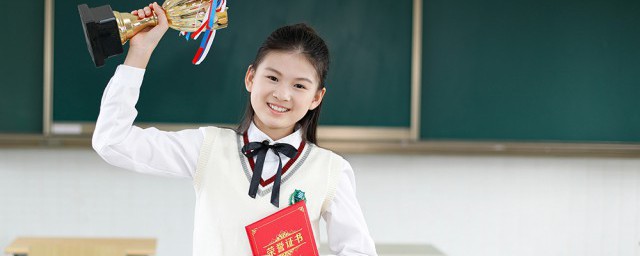 小学生早熟早恋什么原因 小学生早熟早恋的原因分析