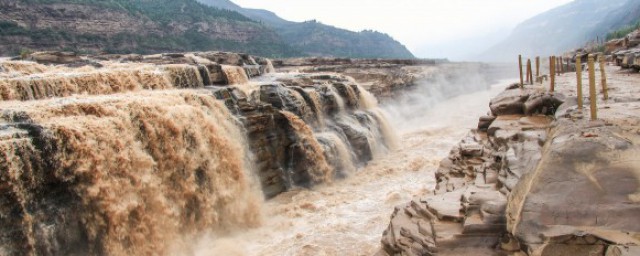 水用什么词形容 水适合用什么词形容