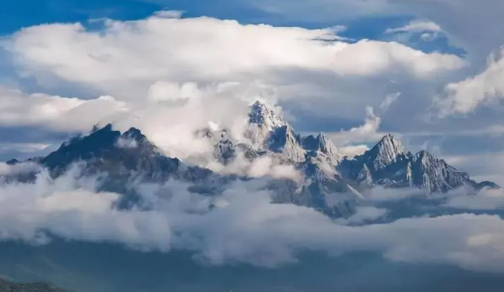 爬玉龙雪山要多少钱3