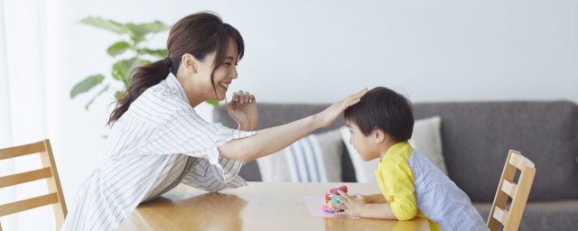 孩子磨蹭拖拉如何改正 孩子磨蹭拖拉z改正