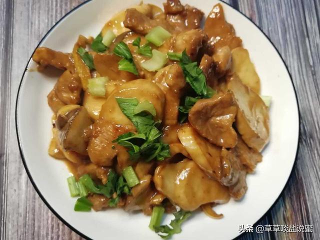 杏鲍菇炒肉片有什么功效（常吃菌类食物提高免疫力）