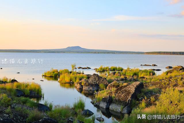 这个时候比较适合去哪旅游（想去那些景美玩着还不累的地方）