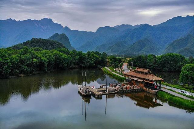 此生必去的30个旅行地（这个夏天去哪里）